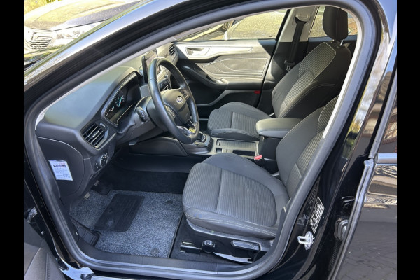 Ford Focus 1.0 125pk Tit. Bns Navi, Carplay, 17” LMV, Trekhaak