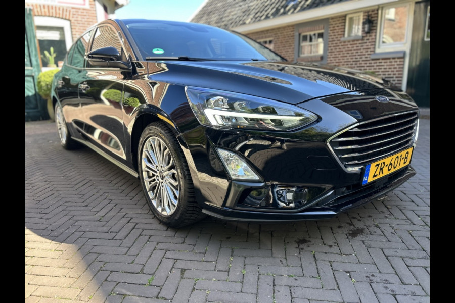 Ford Focus 1.0 125pk Tit. Bns Navi, Carplay, 17” LMV, Trekhaak