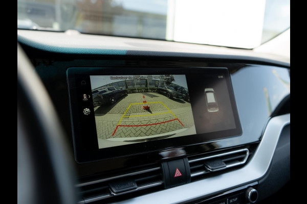 Kia Niro 1.6 GDi Hybrid ExecutiveLine | Stoel en sturverwarming | Navigatie |