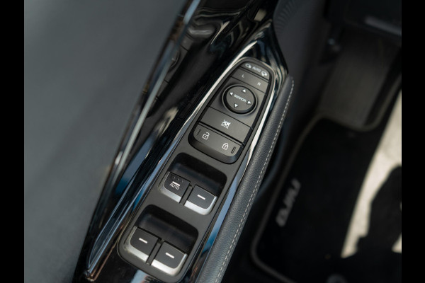 Kia Niro 1.6 GDi Hybrid ExecutiveLine | Stoel en sturverwarming | Navigatie |
