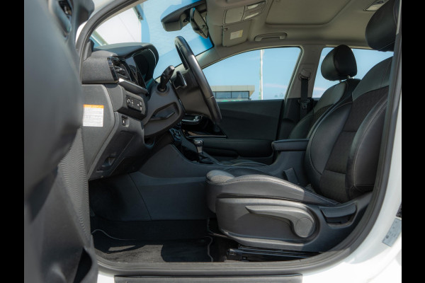 Kia Niro 1.6 GDi Hybrid ExecutiveLine | Stoel en sturverwarming | Navigatie |