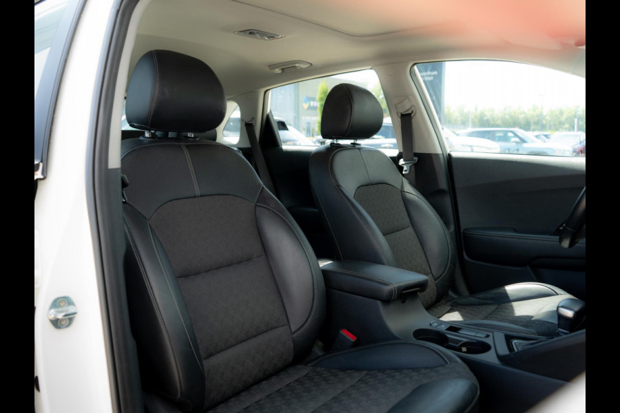 Kia Niro 1.6 GDi Hybrid ExecutiveLine | Stoel en sturverwarming | Navigatie |