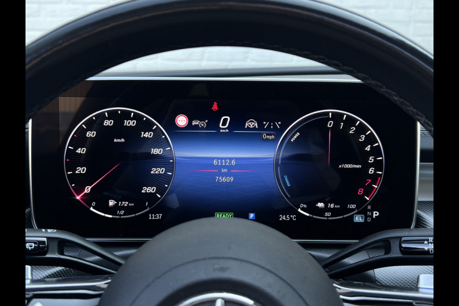 Mercedes-Benz C-Klasse Estate 300 e AMG Line | Pano | Trekhaak | Sfeerverlichting | Camera | LED