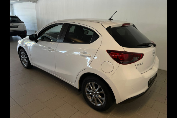 Mazda 2 1.5 Skyactiv-G Comfort AIRCO NAVI CRUISE BLUETOOTH MULTI STUUR PDC VELGEN 6 VERSN ZEER NETTE AUTO