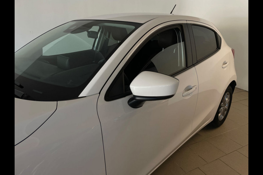 Mazda 2 1.5 Skyactiv-G Comfort AIRCO NAVI CRUISE BLUETOOTH MULTI STUUR PDC VELGEN 6 VERSN ZEER NETTE AUTO