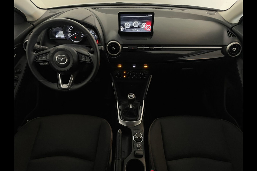 Mazda 2 1.5 Skyactiv-G Comfort AIRCO NAVI CRUISE BLUETOOTH MULTI STUUR PDC VELGEN 6 VERSN ZEER NETTE AUTO