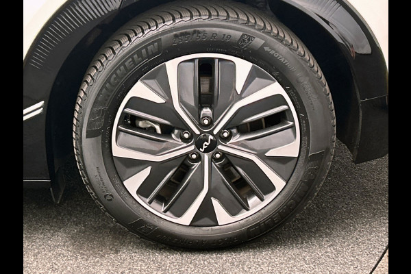 Kia Ev6 Plus 77.4 kWh SOH 100% | Origineel NL | 1e Eigenaar | Dealer ondr. | Memory | Adaptieve Cruise | Stoel/Stuur Verwarming |