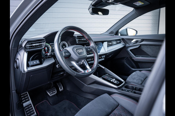 Audi A3 Sportback 45 TFSI e S edition Competition 3x S-Line - Nardo Grey! l RS Seat l HUD l ACC