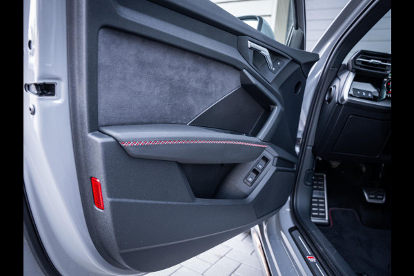 Audi A3 Sportback 45 TFSI e S edition Competition 3x S-Line - Nardo Grey! l RS Seat l HUD l ACC