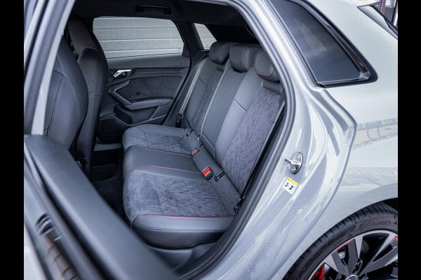 Audi A3 Sportback 45 TFSI e S edition Competition 3x S-Line - Nardo Grey! l RS Seat l HUD l ACC