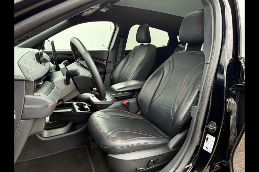 Ford Mustang Mach-E AWD 75 kWh Pano 360° Memory Stoel/Stuurverw B&O Leer Orig.NL BOMVOL!