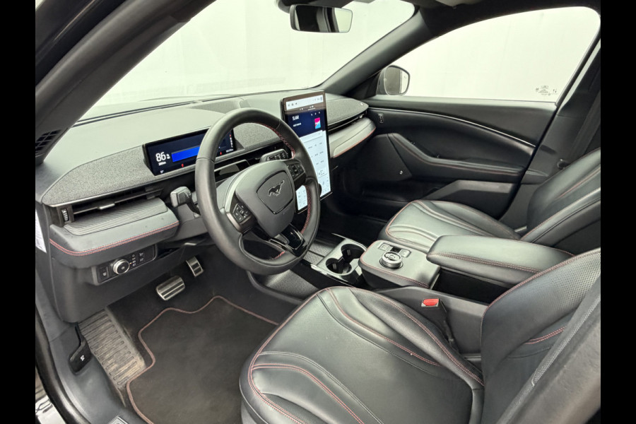 Ford Mustang Mach-E AWD 75 kWh Pano 360° Memory Stoel/Stuurverw B&O Leer Orig.NL BOMVOL!