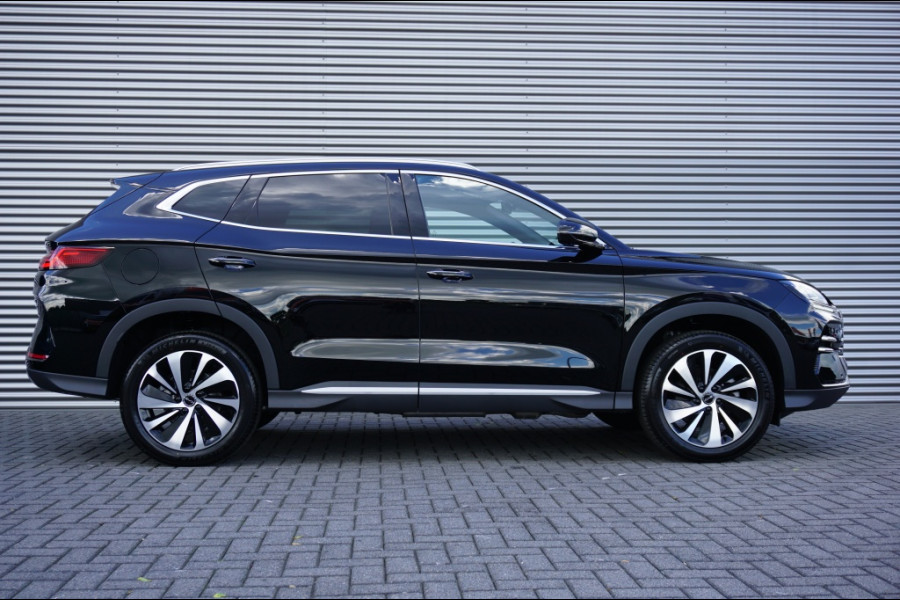 BYD SEAL U 1.5 DM-i FWD Boost 218 PK | SUPER LUXE | 6JR GARANTIE | NIEUW