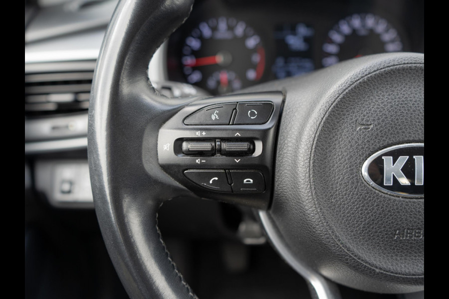 Kia Stonic 1.0 T-GDi ComfortPlusLine Navigator | Trekhaak | Navi | Airco | Achteruitrijcamera | CarPlay |