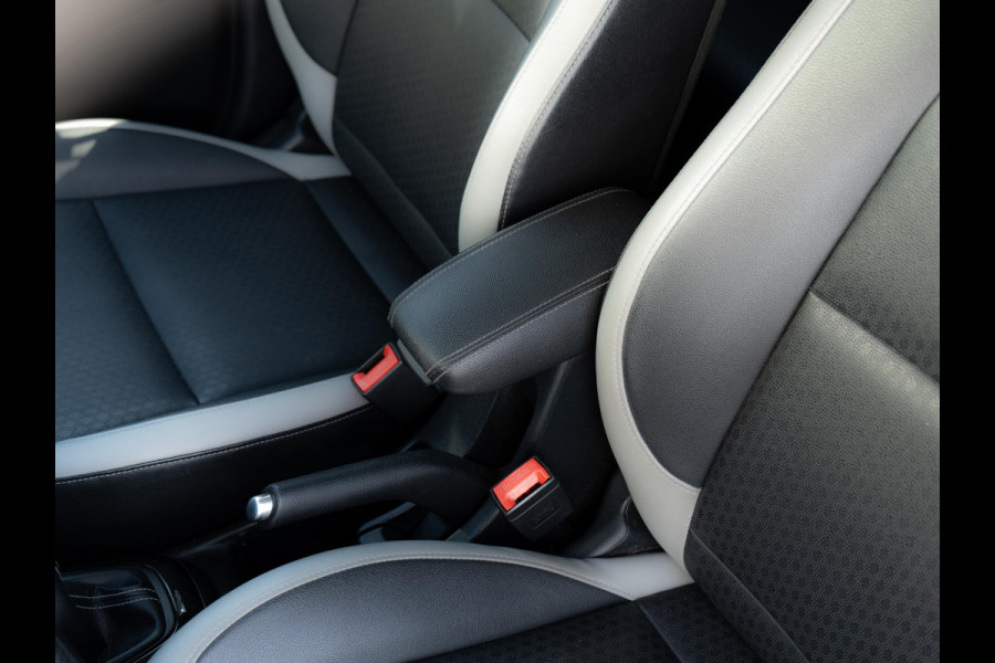 Kia Picanto 1.0 T-GDI X-Line | 100PK | Stoel en stuurverwarming | Navigatie | Climate control |