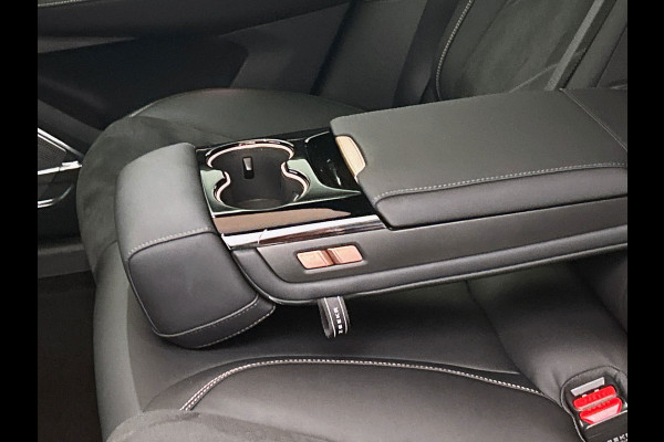 ZEEKR 001 AWD Performance 100kWh| SOH 97,5% | Origineel NL | 1e Eigenaar | 360Camera | Carplay |400 KW | Panoramadak | Head-up