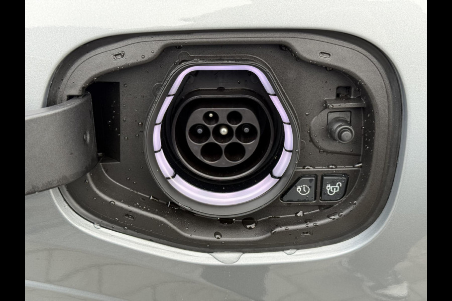 Ford Kuga 2.5 PHEV ST-Line X | 243pk | Driver Assistance pack | Matrix LED | Black Package | Wegklapbare Trekhaak | Panoramadak | Winterpack | 2.100kg Trekgewicht