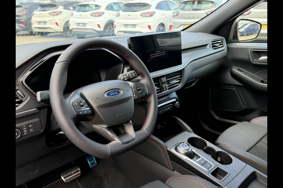 Ford Kuga 2.5 PHEV ST-Line X | 243pk | Driver Assistance pack | Matrix LED | Black Package | Wegklapbare Trekhaak | Panoramadak | Winterpack | 2.100kg Trekgewicht