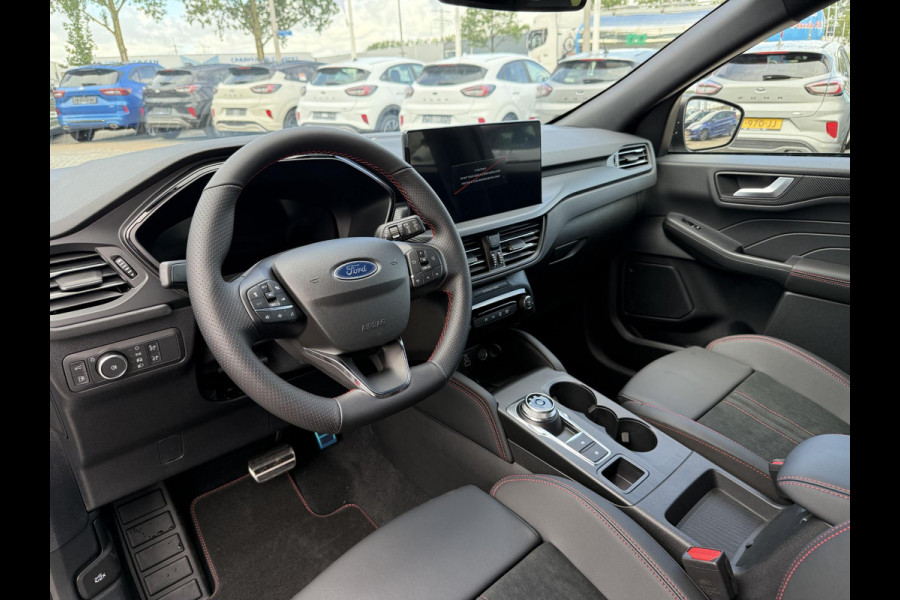 Ford Kuga 2.5 PHEV ST-Line X | 243pk | Driver Assistance pack | Matrix LED | Black Package | Wegklapbare Trekhaak | Panoramadak | Winterpack | 2.100kg Trekgewicht