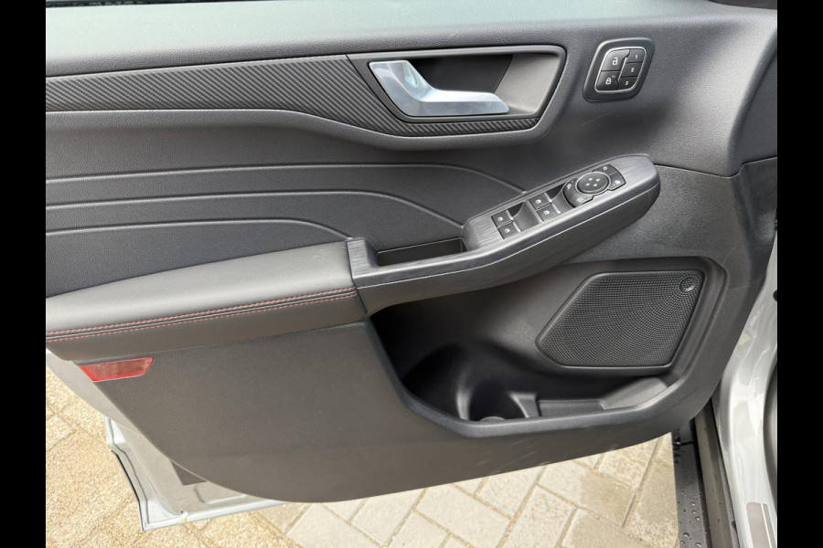 Ford Kuga 2.5 PHEV ST-Line X | 243pk | Driver Assistance pack | Matrix LED | Black Package | Wegklapbare Trekhaak | Panoramadak | Winterpack | 2.100kg Trekgewicht