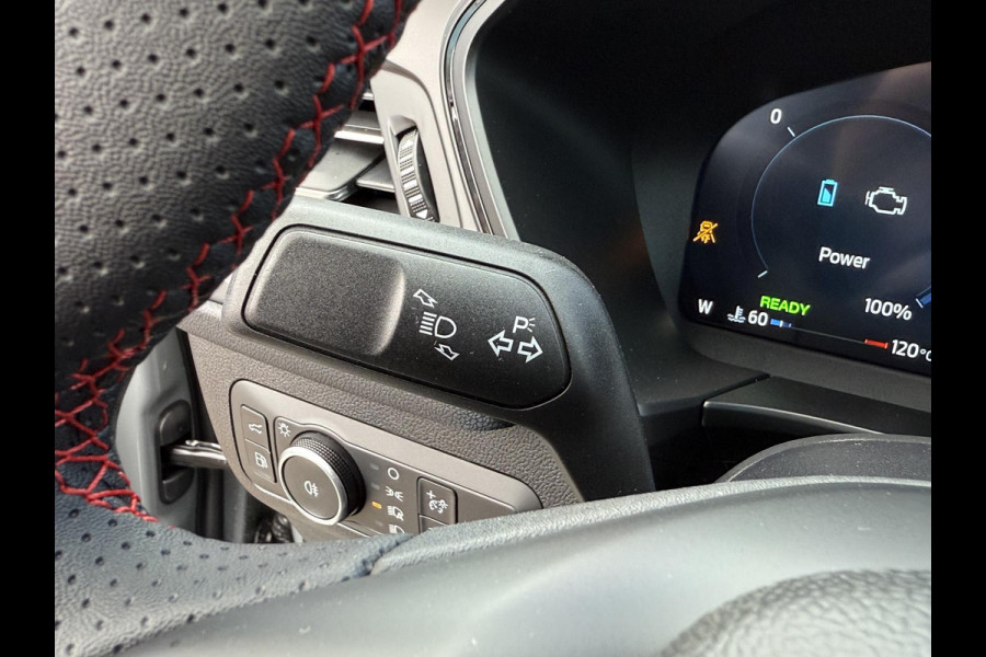 Ford Kuga 2.5 PHEV ST-Line X | 243pk | Driver Assistance pack | Matrix LED | Black Package | Wegklapbare Trekhaak | Panoramadak | Winterpack | 2.100kg Trekgewicht