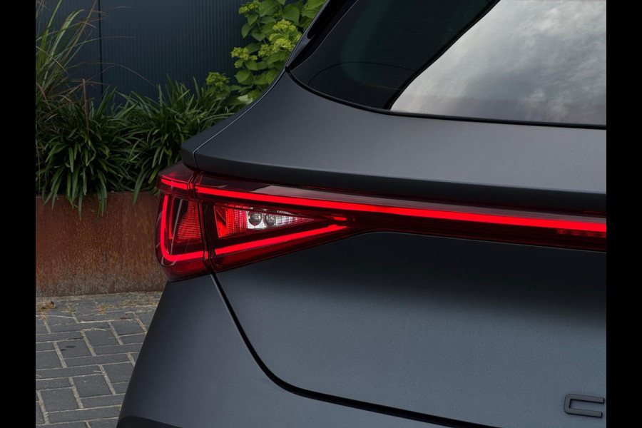 CUPRA Leon 1.4 e-Hybrid VZ Copper 245PK PANO|NAVI|APPLE CARPLAY