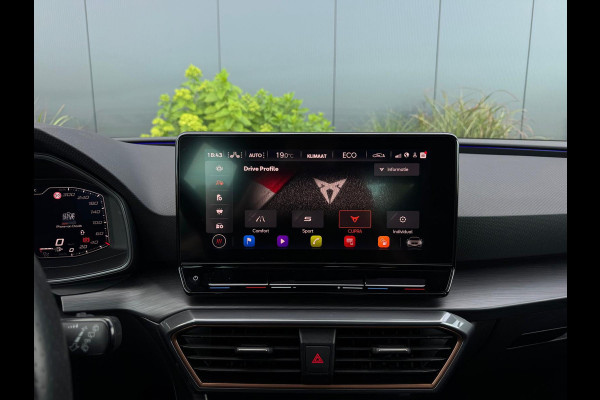 CUPRA Leon 1.4 e-Hybrid VZ Copper 245PK PANO|NAVI|APPLE CARPLAY