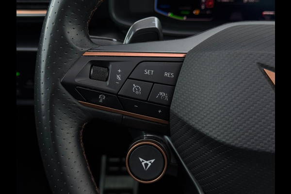 CUPRA Leon 1.4 e-Hybrid VZ Copper 245PK PANO|NAVI|APPLE CARPLAY