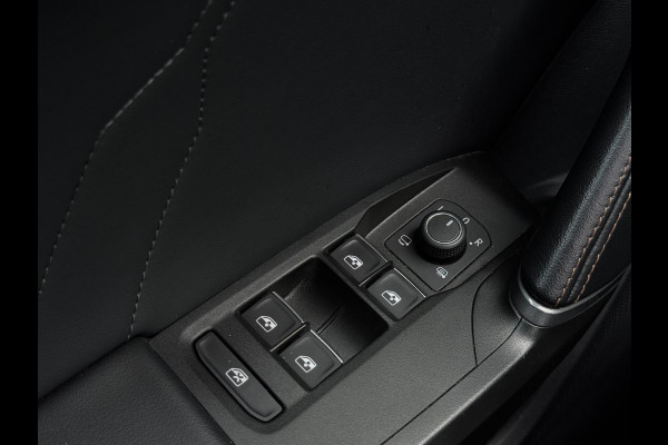 CUPRA Leon 1.4 e-Hybrid VZ Copper 245PK PANO|NAVI|APPLE CARPLAY
