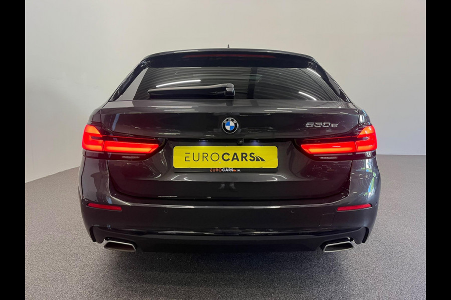 BMW 5 Serie Touring 530e High Executive Panoramadak Navigatie Apple Carplay Android Auto 360 camera Parkeerhulp Cruise Control Adaptieve LED-koplampen Stoelverwarming Leder Climate Control Lichtmetalen velgen Privacy Glass