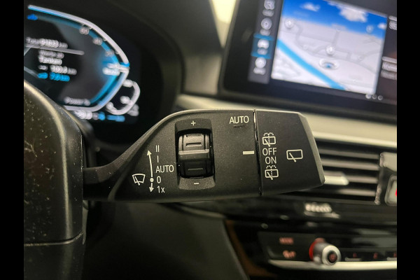 BMW 5 Serie Touring 530e High Executive Panoramadak Navigatie Apple Carplay Android Auto 360 camera Parkeerhulp Cruise Control Adaptieve LED-koplampen Stoelverwarming Leder Climate Control Lichtmetalen velgen Privacy Glass