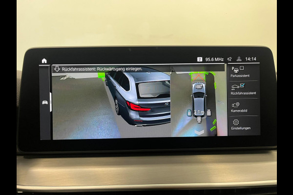 BMW 5 Serie Touring 530e High Executive Panoramadak Navigatie Apple Carplay Android Auto 360 camera Parkeerhulp Cruise Control Adaptieve LED-koplampen Stoelverwarming Leder Climate Control Lichtmetalen velgen Privacy Glass