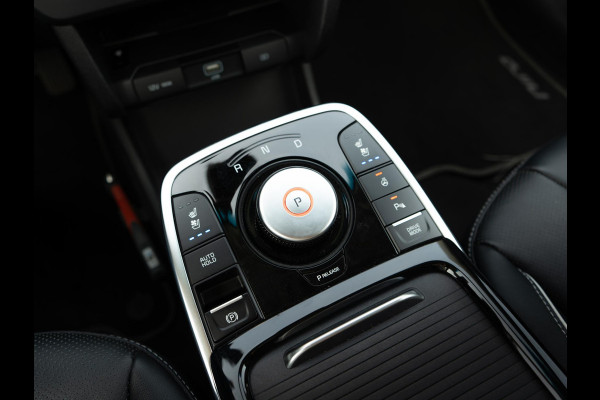 Kia e-Niro ExecutiveLine 64 kWh | Stoel en stuurverwarming / Stoel ventilatie | Navigatie |