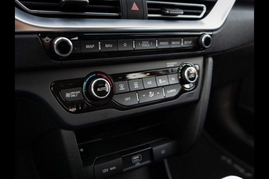 Kia e-Niro ExecutiveLine 64 kWh | Stoel en stuurverwarming / Stoel ventilatie | Navigatie |