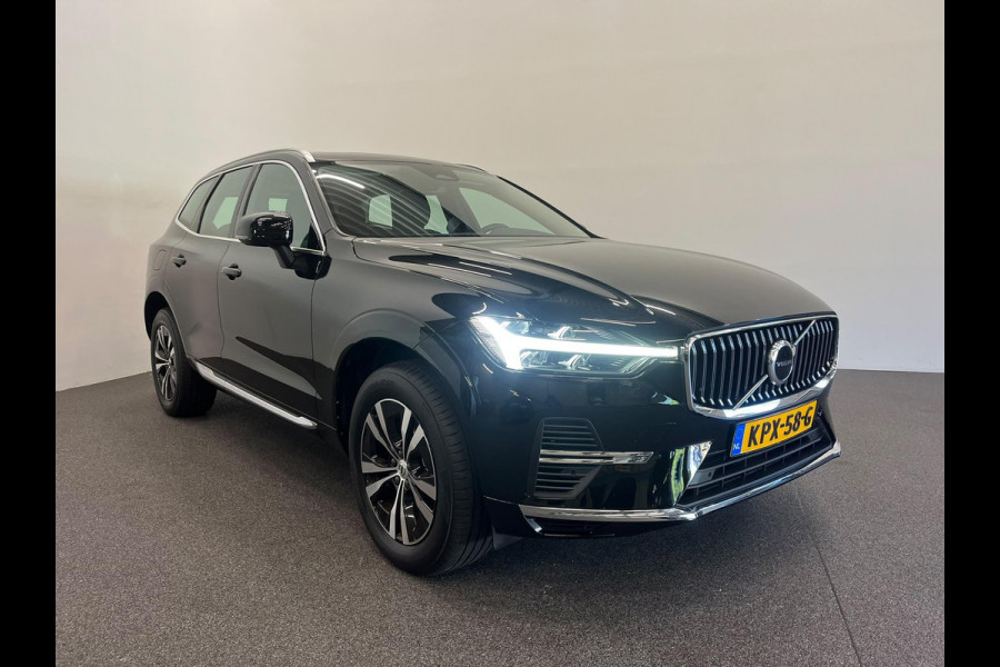 Volvo XC60 2.0 T6 Plug-in hybrid AWD Core Bright DEMO! Panoramadak Airco ECC PDC VA+Camera Full LED Elektrische achterklep Cruise Control Winter Pack