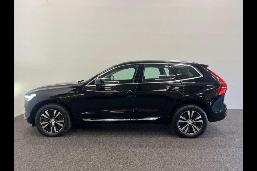 Volvo XC60 2.0 T6 Plug-in hybrid AWD Core Bright DEMO! Panoramadak Airco ECC PDC VA+Camera Full LED Elektrische achterklep Cruise Control Winter Pack