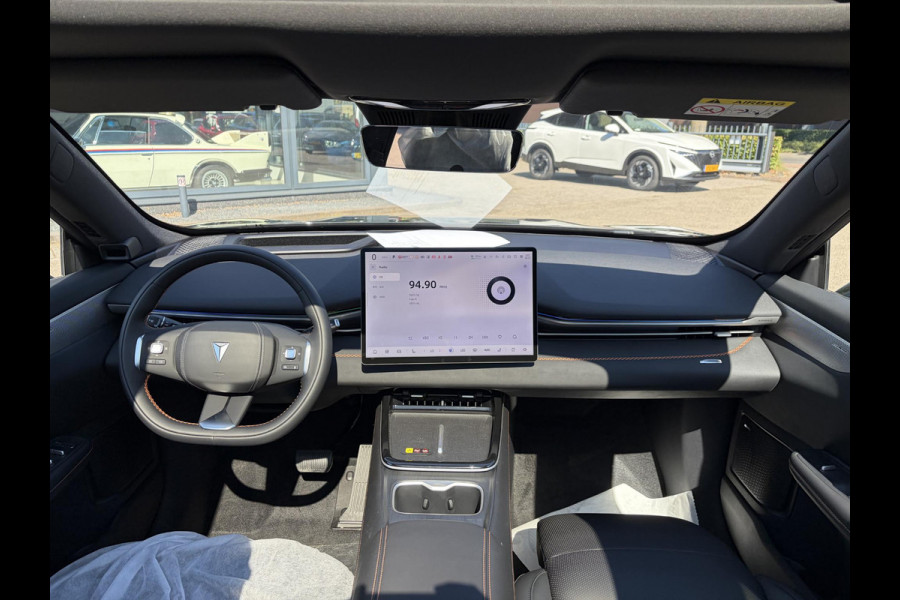Changan Deepal S05 EV LHD 200KW | NIEUWE AUTO | PANORAMADAK | 20" LMV | 360° CAMERA | HEAD-UP DISPLAY | LEDEREN BEKLEDING | STOELVERWARMING | FULL OPTIONS | FABRIEKSGARANTIE T/M 2033 |