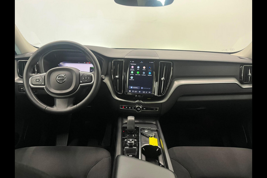 Volvo XC60 2.0 T6 Plug-in hybrid AWD Core Bright DEMO! Panoramadak Airco ECC PDC VA+Camera Full LED Elektrische achterklep Cruise Control Winter Pack