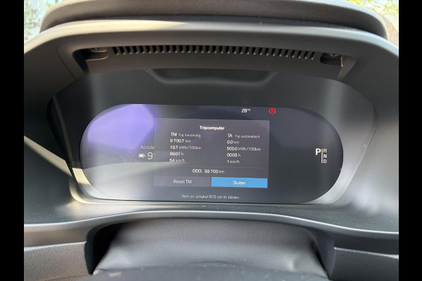 Volvo C40 Recharge Plus 69 kWh SOH 93% ADAPT. CRUISE CONTROL | WARMTEPOMP | STOEL & STUUR VERWARMING N( WINTERPAKKET )  | PANORAMA DAK | ELEK. ACHTERKLEP | 12 MND BOVAG GARANTIE