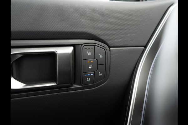 Kia Seltos 1.6 GDi Hybrid X-Line | Stoel en stuurverwarming / Ventilatie | Navigatie |