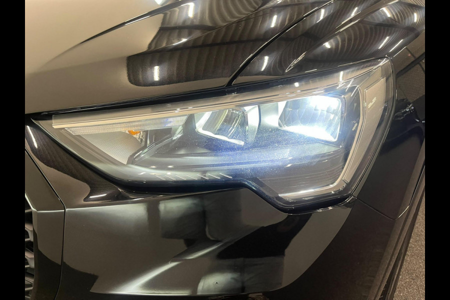 Audi Q3 Sportback 45 TFSI e S Edition PHEV Navigatie Apple Carplay Android Auto Camera Parkeerhulp Cruise Control Virtual Cockpit Full Led Elektrische achterklep Climate Control Lichtmetalen velgen