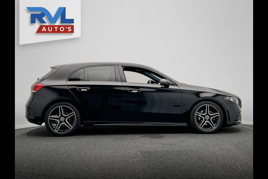 Mercedes-Benz A-Klasse 160 Advantage AMG | Origineel NL | Wide Screen | Carplay | Camera | Sfeer Verlichting |