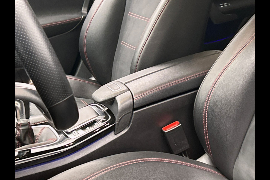 Mercedes-Benz A-Klasse 160 Advantage AMG | Origineel NL | Wide Screen | Carplay | Camera | Sfeer Verlichting |