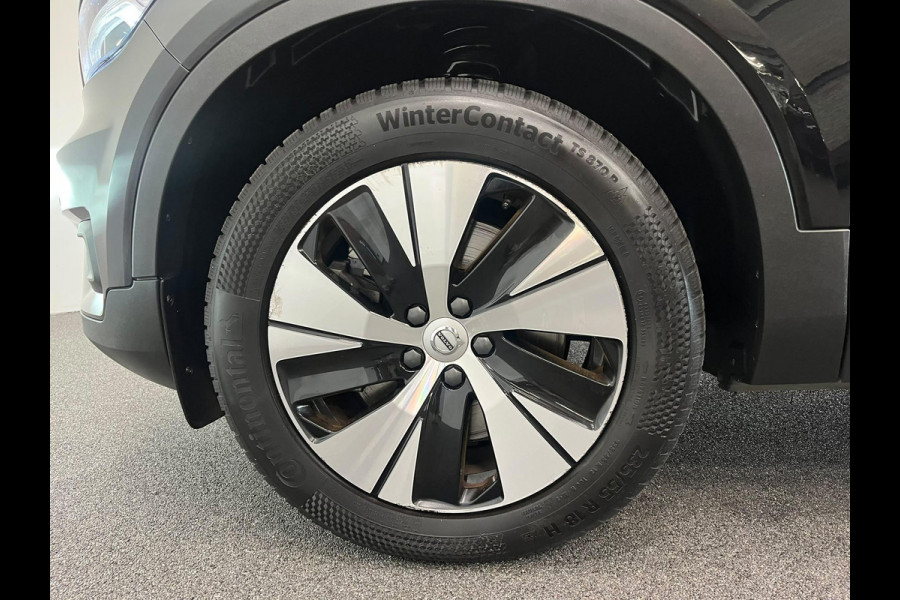 Volvo XC40 1.5 T4 Recharge Inscription Expression Wegklapbare trekhaak Navigatie Apple Carplay Android Auto Camera Parkeerhulp Adaptive Cruise Control Harman Kardon Full Led Climate Control Lichtmetalen velgen