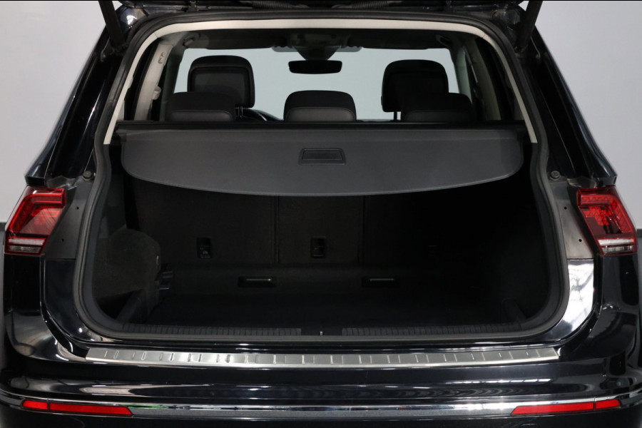 Volkswagen Tiguan Allspace 2.0 TSI 4Motion 190+PK R-LINE LED/VIRTUAL/PANO/LEER+S.VERWARMING+MEMORY/20" LMV/CAM/ACC/12 MND GARANTIE