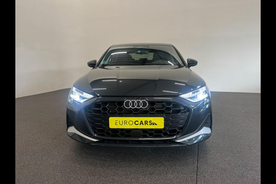 Audi A3 Sportback 30 TFSI Advanced edition Navigatie Apple Carplay Android Auto Camera Parkeerhulp Adaptive Cruise Control Stoelverwarming Virtual Cockpit Full Led Climate Control Lichtmetalen velgen
