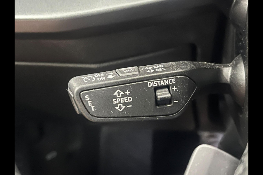 Audi A3 Sportback 30 TFSI Advanced edition Navigatie Apple Carplay Android Auto Camera Parkeerhulp Adaptive Cruise Control Stoelverwarming Virtual Cockpit Full Led Climate Control Lichtmetalen velgen