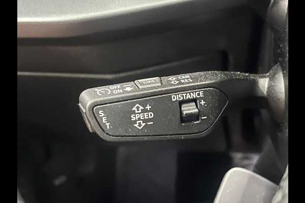 Audi A3 Sportback 30 TFSI Advanced edition Navigatie Apple Carplay Android Auto Camera Parkeerhulp Adaptive Cruise Control Stoelverwarming Virtual Cockpit Full Led Climate Control Lichtmetalen velgen