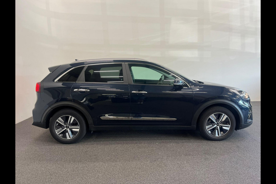 Kia Niro 1.6 GDi PHEV Pulse Schuifdak Navigatie Apple Carplay Android Auto Camera Parkeersensoren achter Adaptive Cruise Control Full Led Half leder Climate Control Lichtmetalen velgen