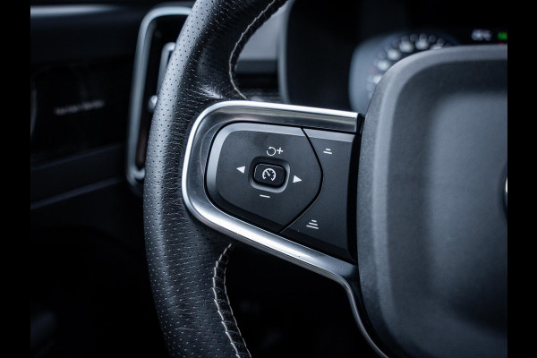 Volvo XC40 1.5 T5 Recharge R-Design - ACC l Trekhaak l Memory l Camera
